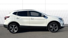 Nissan Qashqai 1.3 DiG-T 160 [157] N-Connecta 5dr DCT Glass Roof Petrol Hatchback